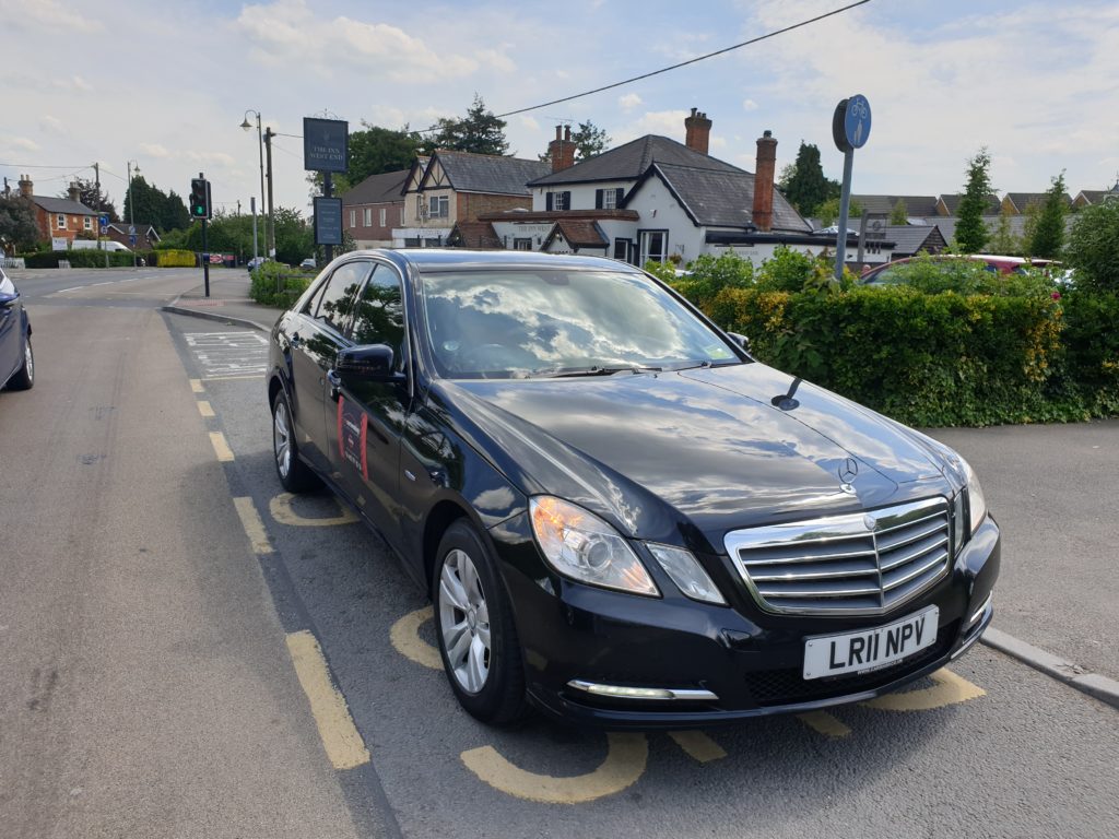 West End Taxi - Pro-Cars-Woking-Taxi-West-End